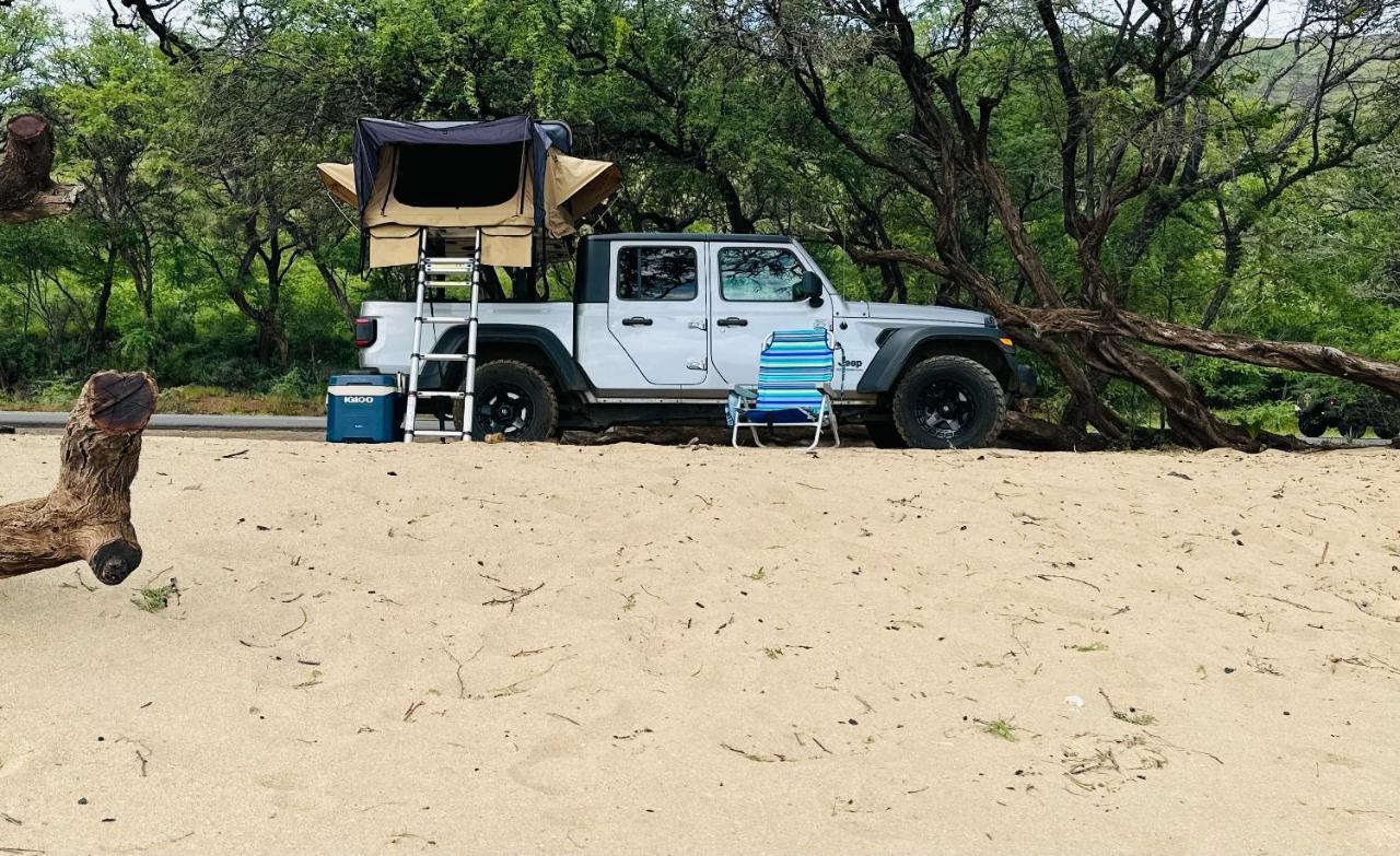 Explore Maui'S Diverse Campgrounds And Uncover The Island'S Beauty From Fresh Perspectives Every Day As You Journey With Aloha Glamp'S Great Jeep Equipped With A Rooftop Tent Paia Exterior foto